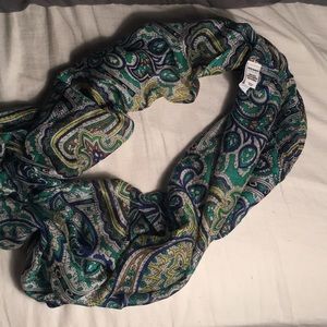 Infinity scarf